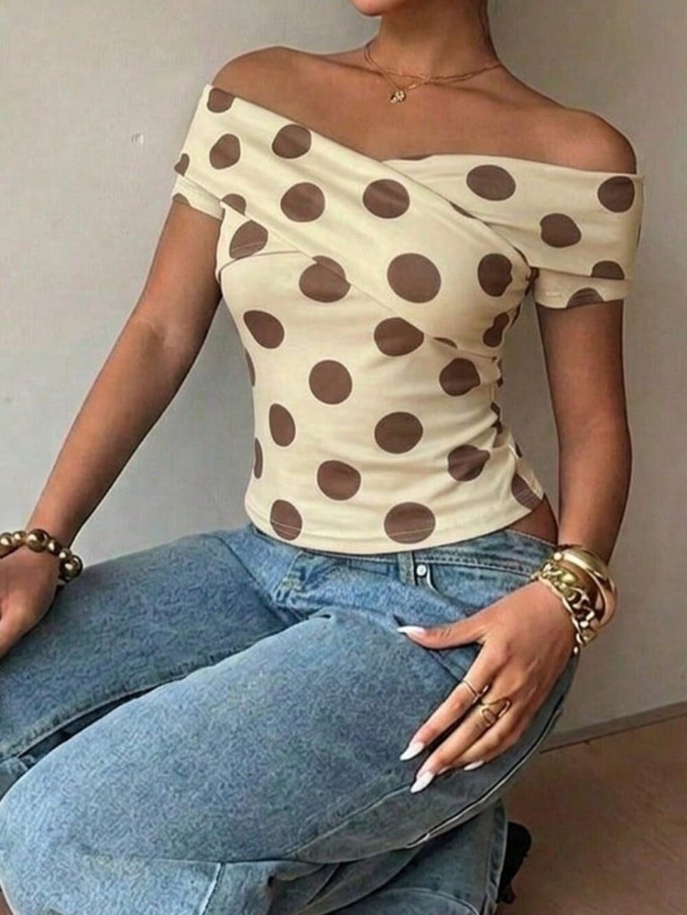 Multicolor Casual Women's Off-Shoulder Bodycon Polka Dot Print T-Shirt - Picture 3 of 6